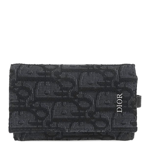 000000302254-01.jpg?size=m&w=