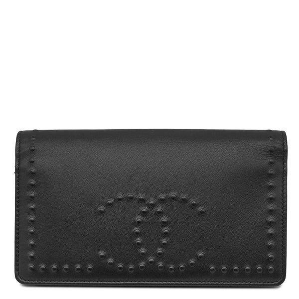 シャネル 長財布 便利で華やかカラーの長財布【CHANEL ロングフラップ