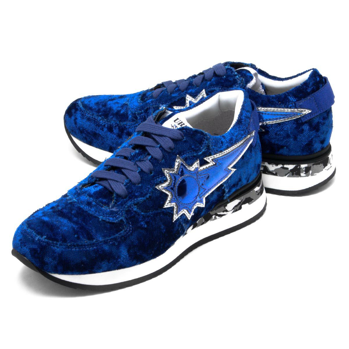 000000149422-01.jpg?size=l&w=