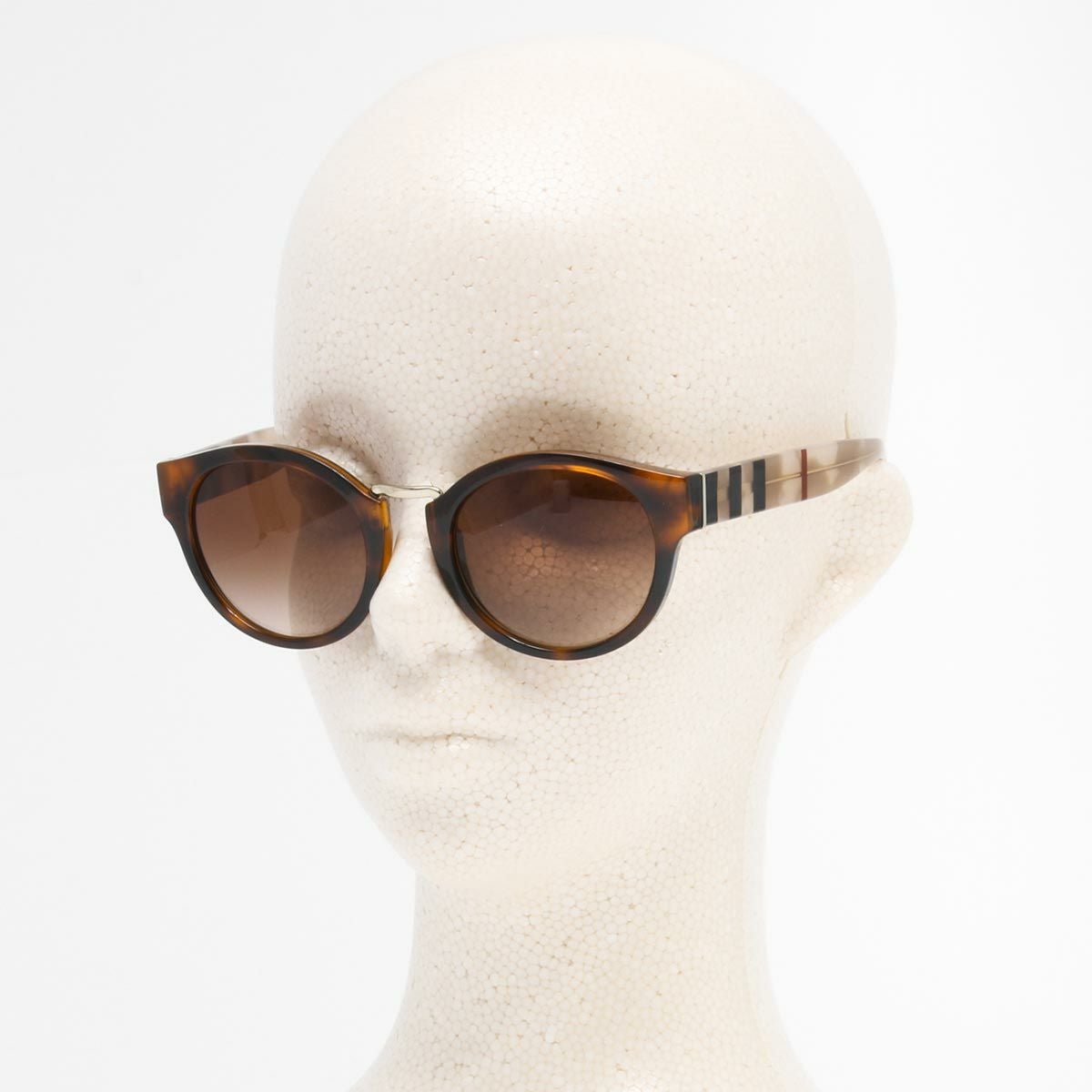 000000156127-01.jpg?size=l&w=