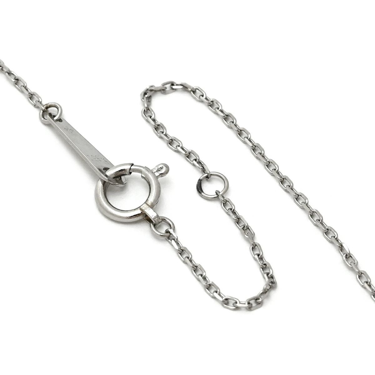 クラシカルなプラチナの帯留め　天然オパールとダイヤモンド 刻印はpmです ネックレス ダイヤ ペンダント プラチナシルバー プラチナム 1P 1石 1