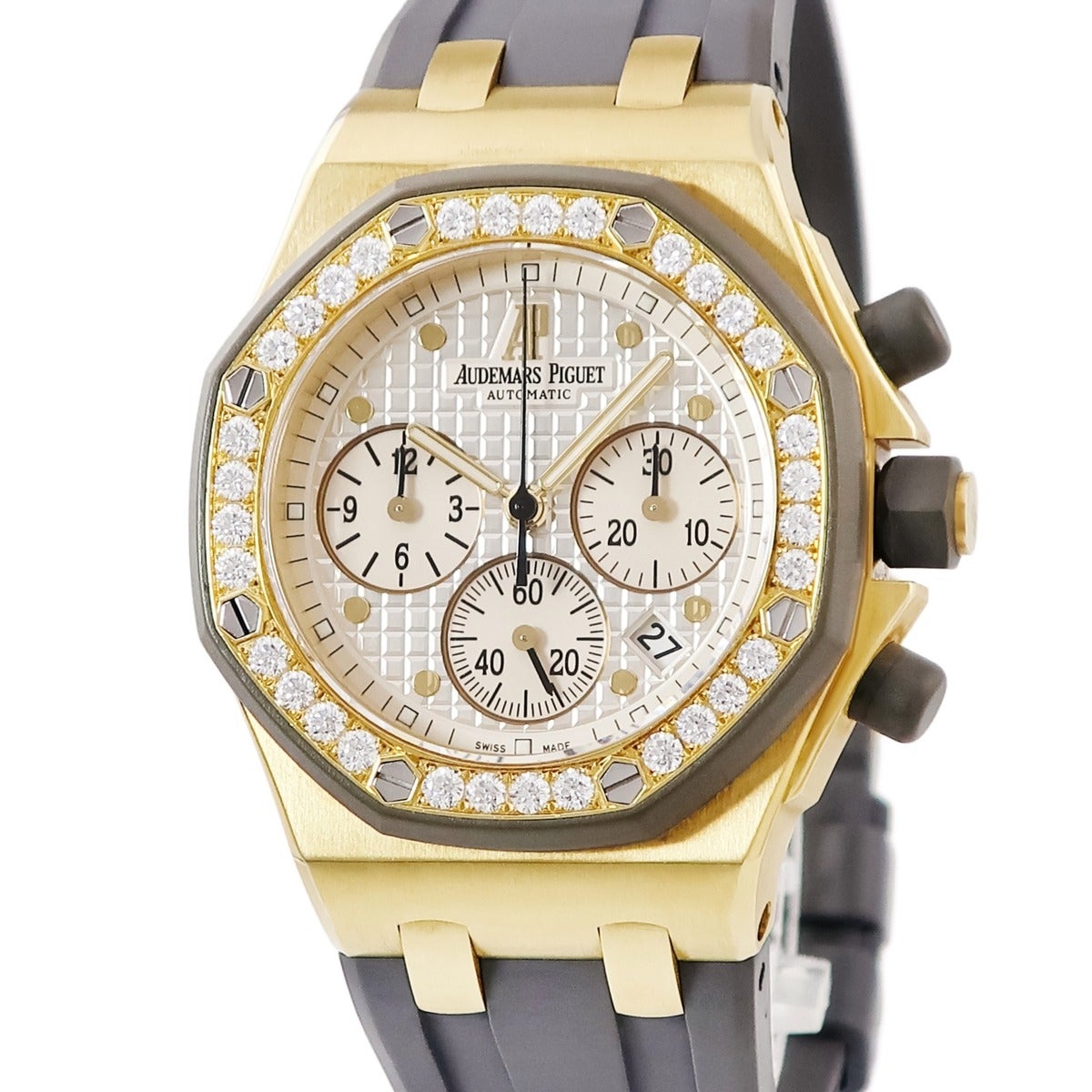 ゴールデンカラーが冴えてます‼️ オーデマピゲ AUDEMARS PIGUET ロイヤルオーク オフショア 25986AK.ZZ
