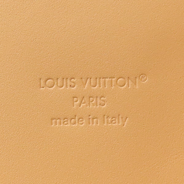 ルイヴィトン LOUIS VUITTON パスポートケース パスポートカバー クー