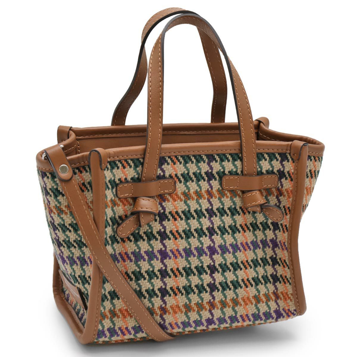 000000190247-01.jpg?size=l&w=