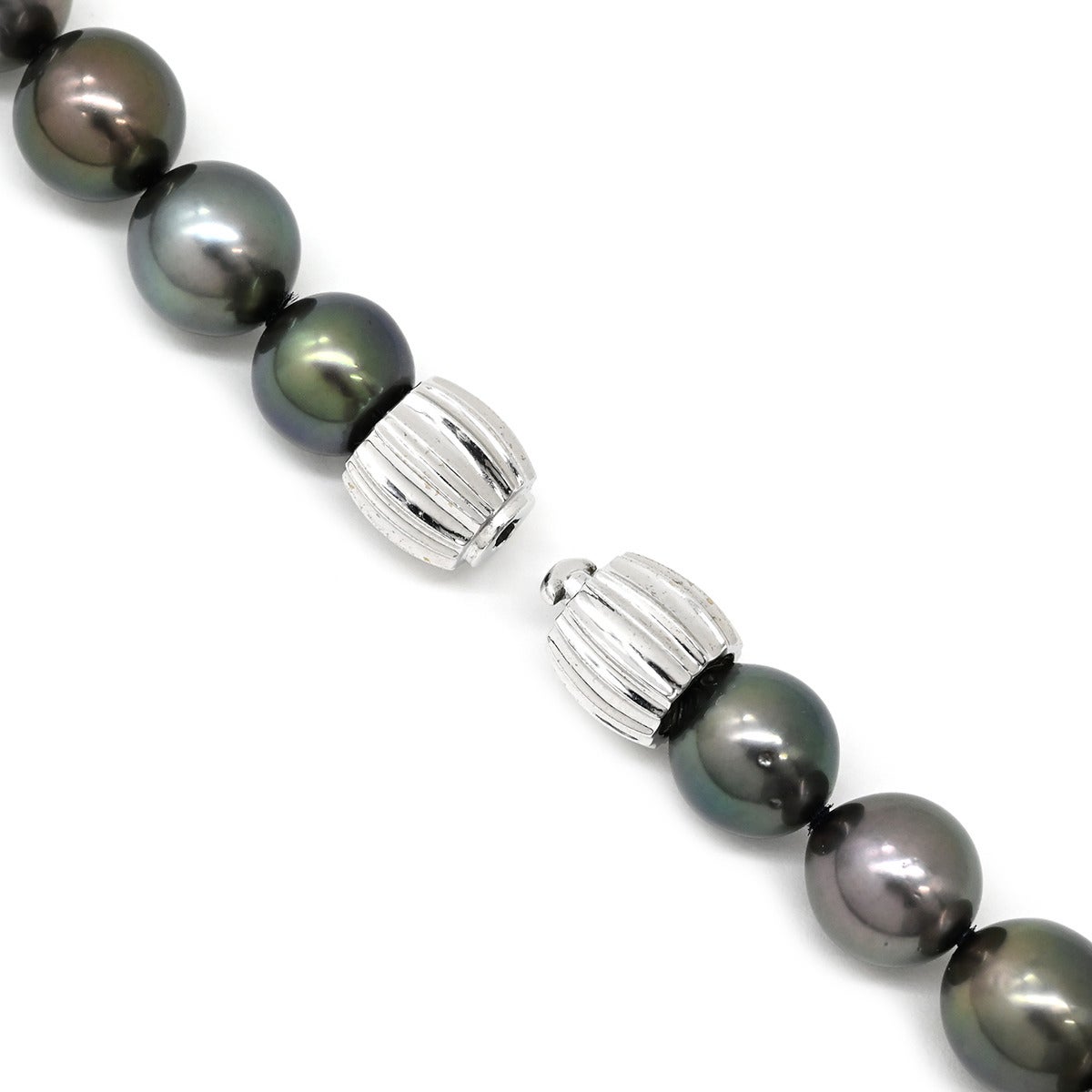 タサキ TASAKI ネックレス 黒蝶パール 8.0-11.4mm ブラック×ホワイト