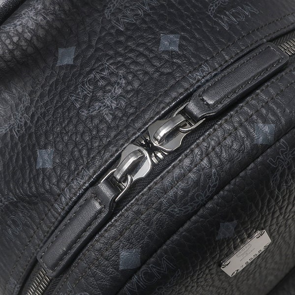 エムシーエム MCM リュック・デイパック Stark サイドスタッズ バック