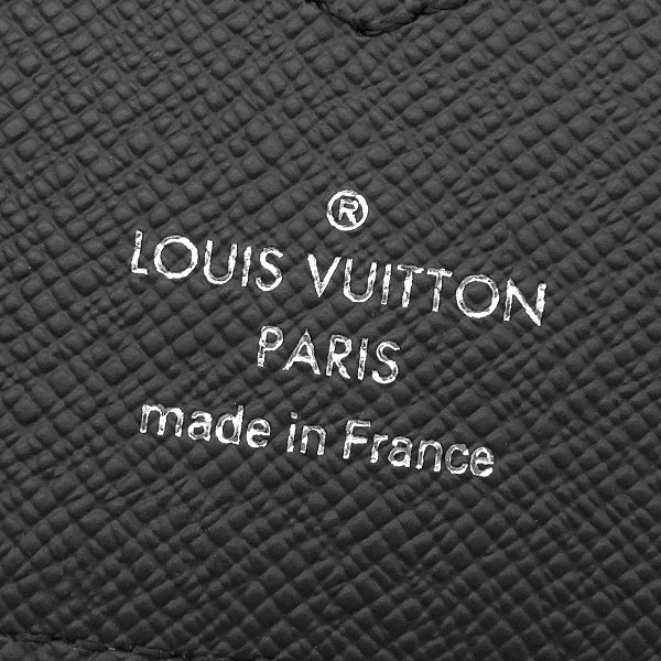 ルイヴィトン LOUIS VUITTON パスポートケース クーヴェルテュール