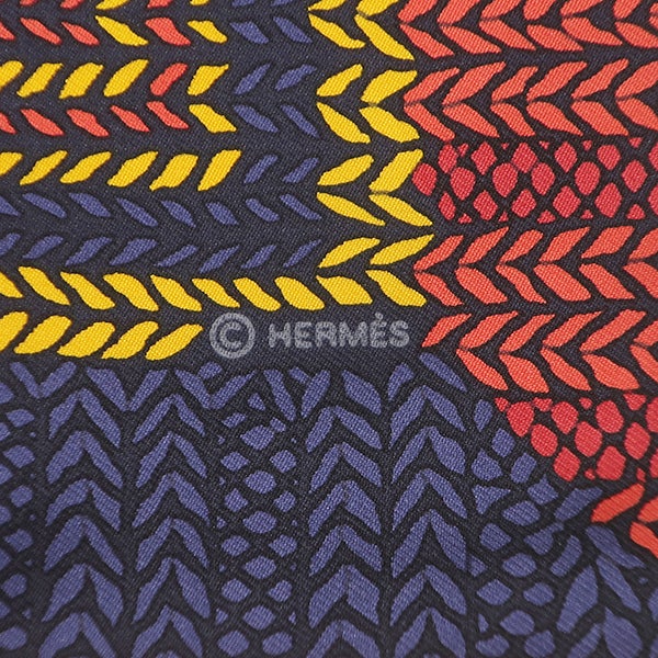 エルメス HERMES スカーフ カレ90 シルク ネイビー×マルチカラー 【AU